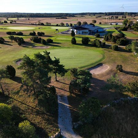 Hotel Naer Golfklubb Stugbyn Ljugarn Esterno foto
